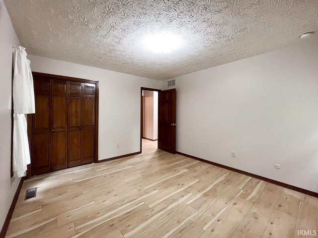 1633 S Greenfield Court, Bloomington, IN 47401