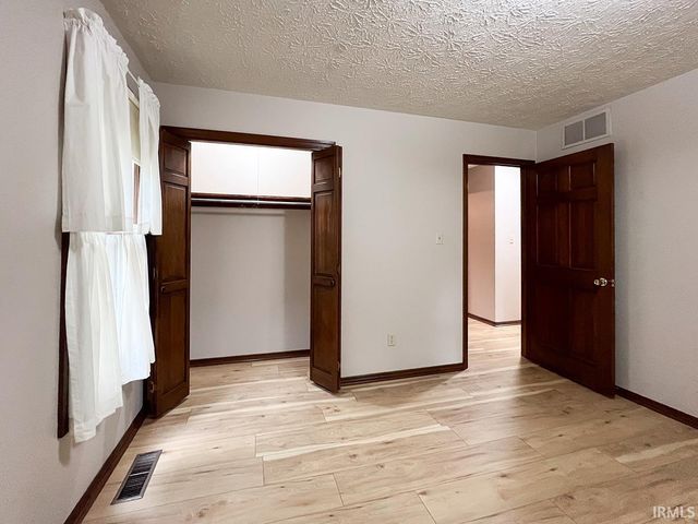 1633 S Greenfield Court, Bloomington, IN 47401