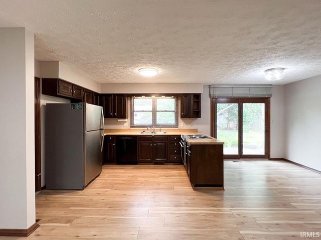 1633 S Greenfield Court, Bloomington, IN 47401