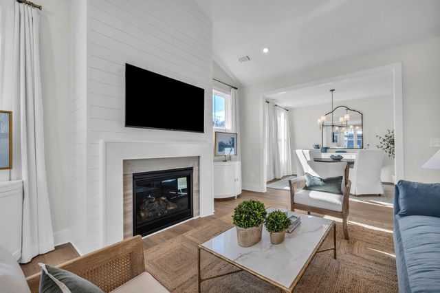 2576 Butlers Green Circle 7, Chattanooga, TN 37421