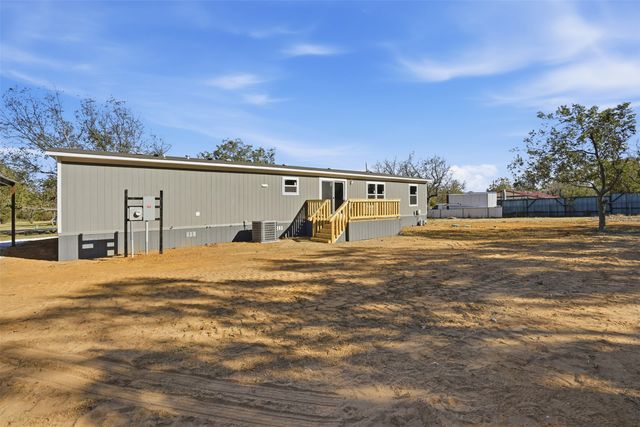 2316 Pecan Valley, Cleburne, TX 76031
