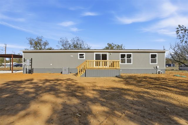 2316 Pecan Valley, Cleburne, TX 76031