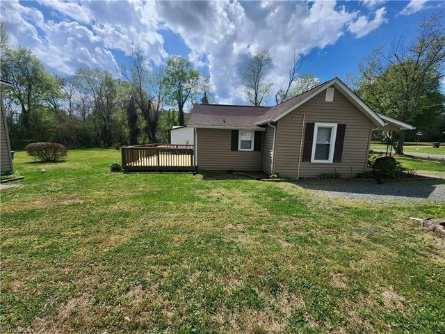 109 Long Street, Mayodan, NC 27027