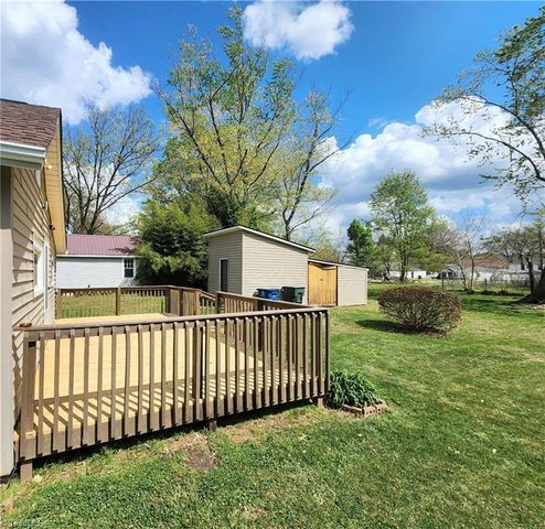 109 Long Street, Mayodan, NC 27027