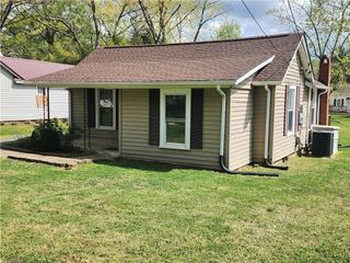 109 Long Street, Mayodan, NC 27027