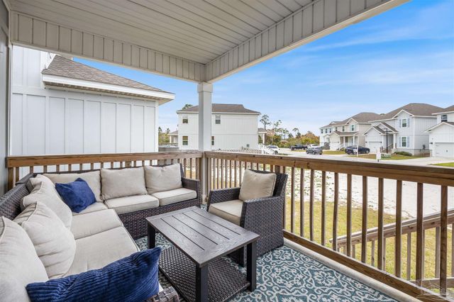 14330 Gardenglen Dr, Pensacola, FL 32507