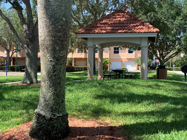 2058 Alta Meadows Lane 2507, Delray Beach, FL 33444