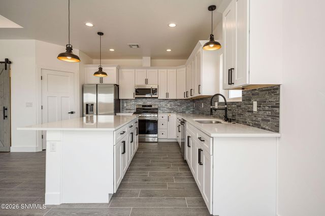 6542 Swan Street, Las Cruces, NM 88012