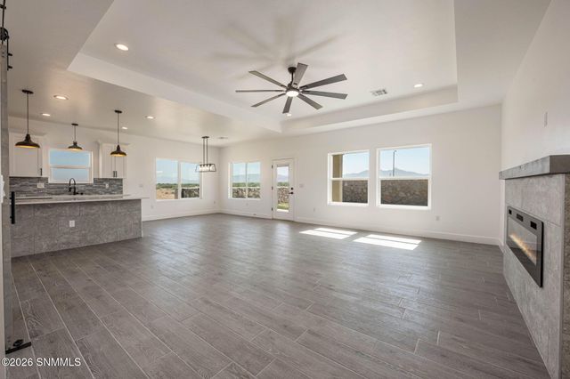 6542 Swan Street, Las Cruces, NM 88012