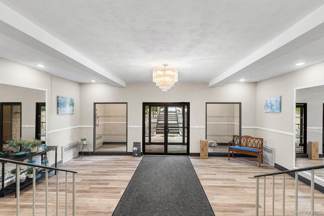 2241 Palmer Avenue 3E, New Rochelle, NY 10801