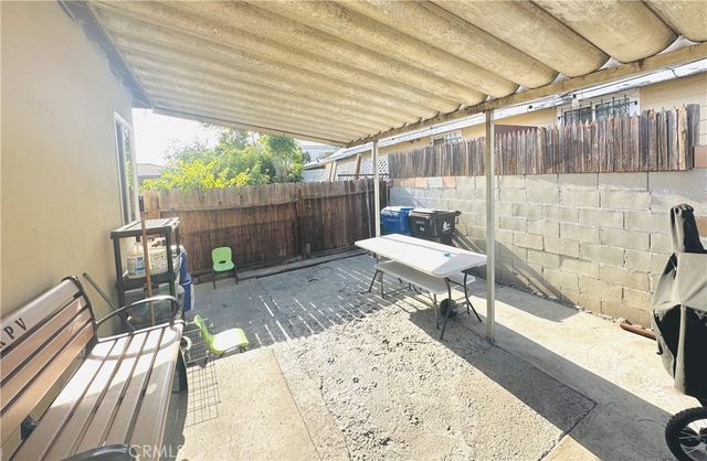 3661 Webster, Long Beach, CA 90810