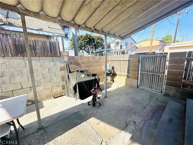 3661 Webster, Long Beach, CA 90810
