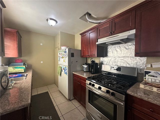 3661 Webster, Long Beach, CA 90810