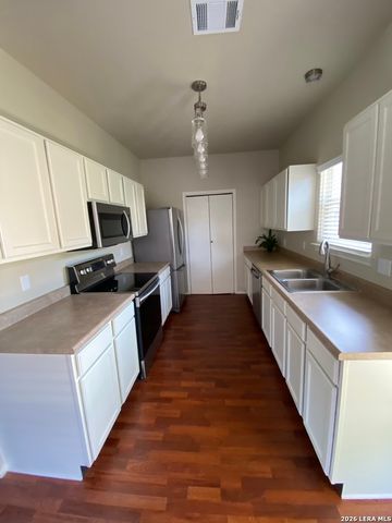 826 Brandon Willow, San Antonio, TX 78216