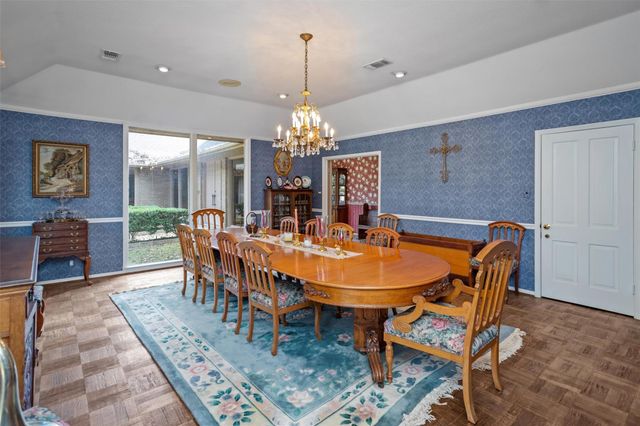 909 E Mimosa Lane, Crockett, TX 75835