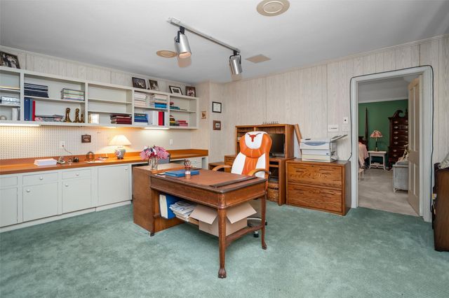 909 E Mimosa Lane, Crockett, TX 75835