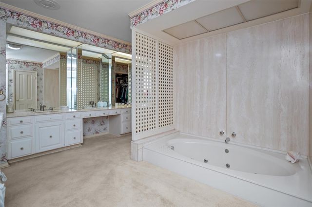 909 E Mimosa Lane, Crockett, TX 75835