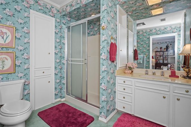 909 E Mimosa Lane, Crockett, TX 75835