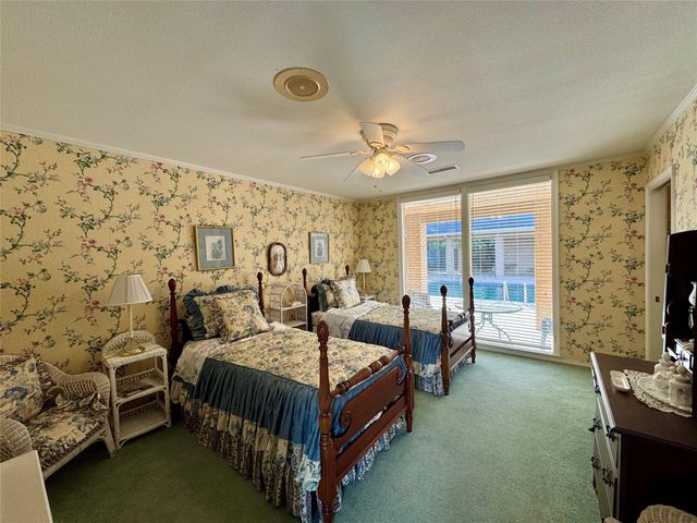 909 E Mimosa Lane, Crockett, TX 75835