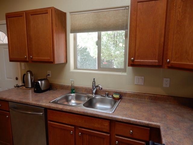 4927 Costa Uasca Drive NW, Albuquerque, NM 87120