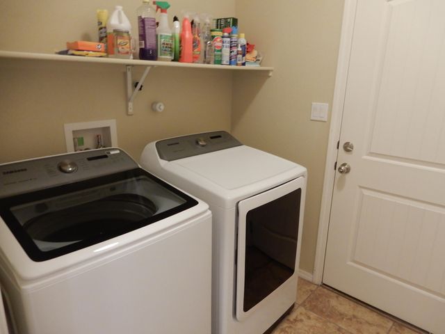 4927 Costa Uasca Drive NW, Albuquerque, NM 87120
