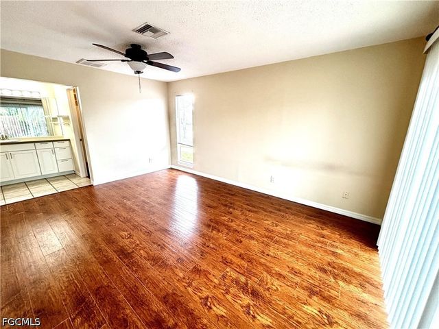 5660 Foxlake DR, North Fort Myers, FL 33917