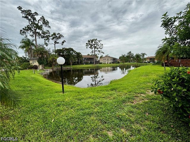 5660 Foxlake DR, North Fort Myers, FL 33917