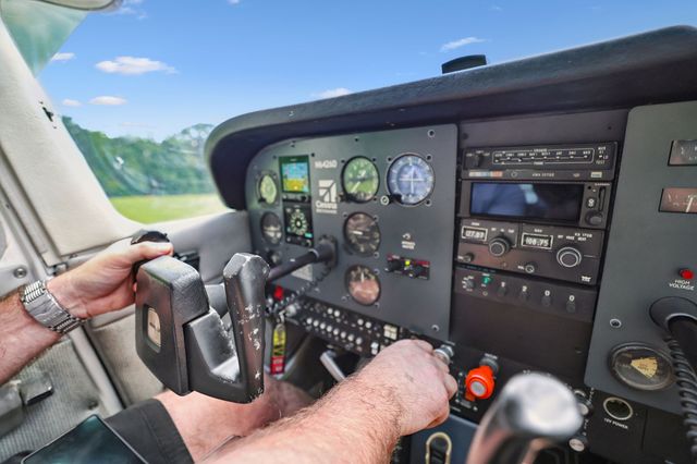 432 Slow Roll Dr, Chapmansboro, TN 37035