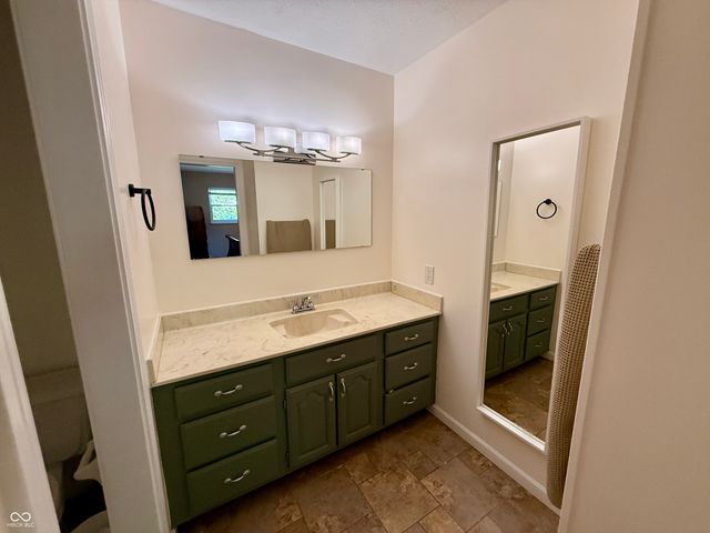 7424 McFarland Road, Indianapolis, IN 46227