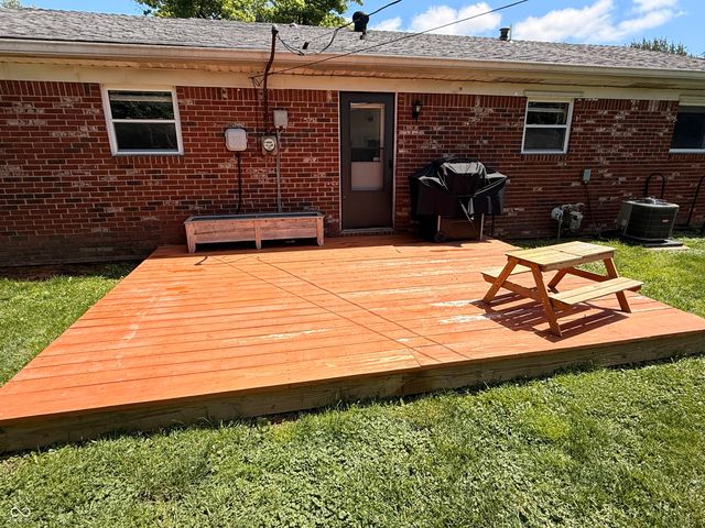 7424 McFarland Road, Indianapolis, IN 46227