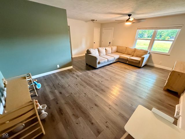 7424 McFarland Road, Indianapolis, IN 46227