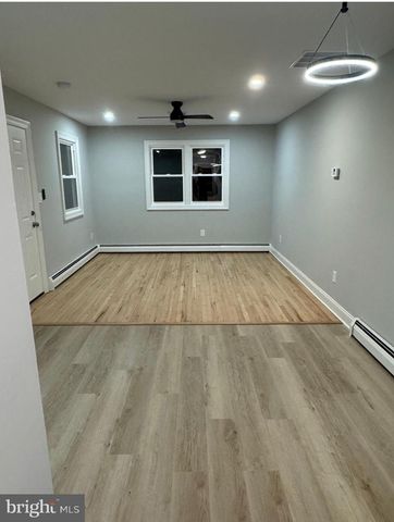 3 FRANK RICHARDSON RD, Robbinsville, NJ 08691