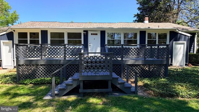 3 FRANK RICHARDSON RD, Robbinsville, NJ 08691
