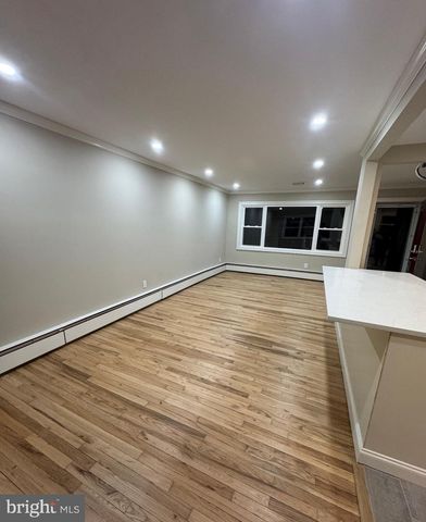 3 FRANK RICHARDSON RD, Robbinsville, NJ 08691
