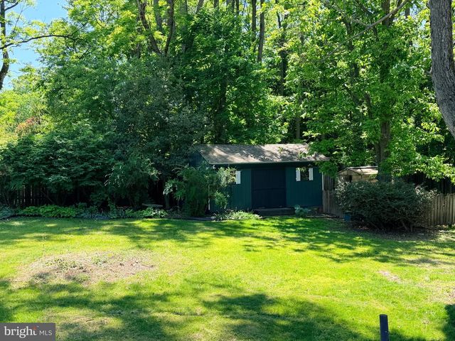 3 FRANK RICHARDSON RD, Robbinsville, NJ 08691