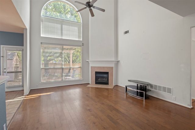 2209 Geneva Lane, Mckinney, TX 75072