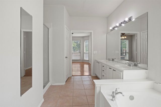 2209 Geneva Lane, Mckinney, TX 75072