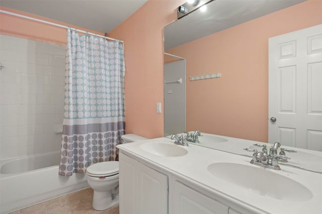 2209 Geneva Lane, Mckinney, TX 75072