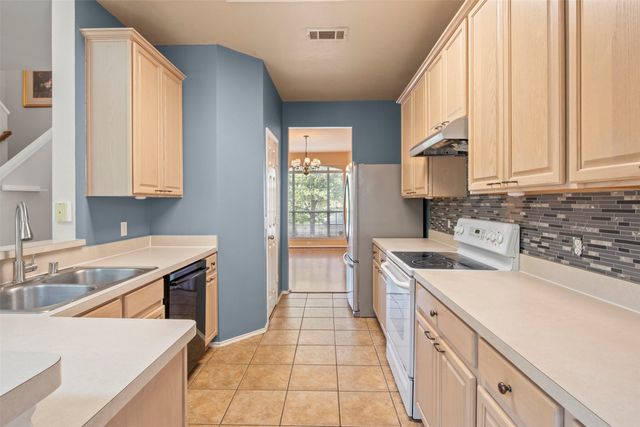 2209 Geneva Lane, Mckinney, TX 75072