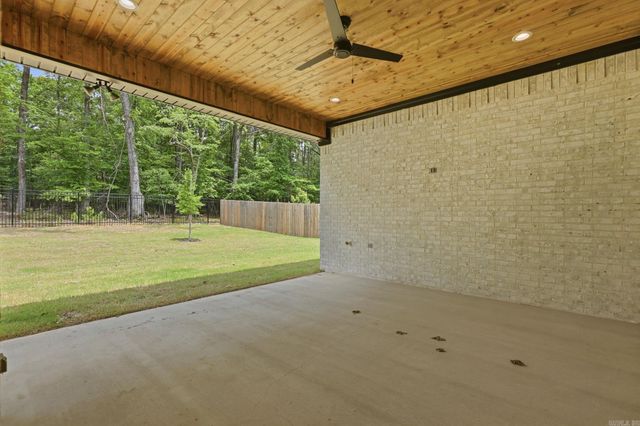 7130 Moon View Place, Alexander, AR 72002