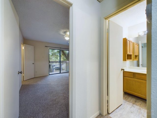 8502 Lyndon LN B, Austin, TX 78729