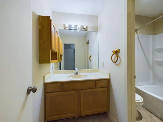 8502 Lyndon LN B, Austin, TX 78729