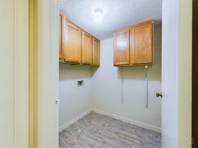 8502 Lyndon LN B, Austin, TX 78729