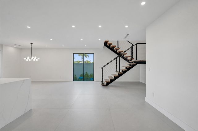 1527 NE 15th Ave, Fort Lauderdale, FL 33304