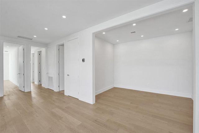 1527 NE 15th Ave, Fort Lauderdale, FL 33304