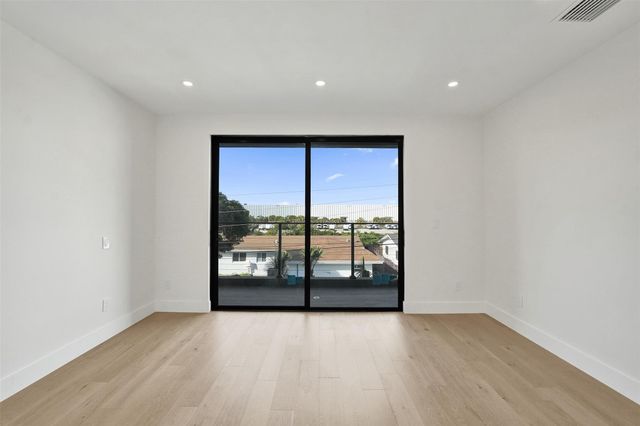 1527 NE 15th Ave, Fort Lauderdale, FL 33304