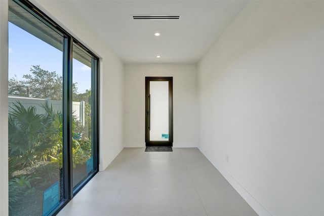 1527 NE 15th Ave, Fort Lauderdale, FL 33304