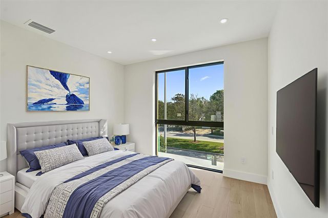 1527 NE 15th Ave, Fort Lauderdale, FL 33304