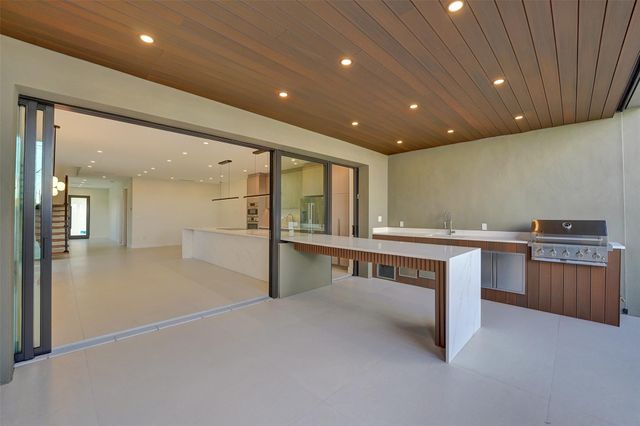 1527 NE 15th Ave, Fort Lauderdale, FL 33304