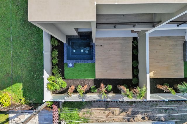 1527 NE 15th Ave, Fort Lauderdale, FL 33304